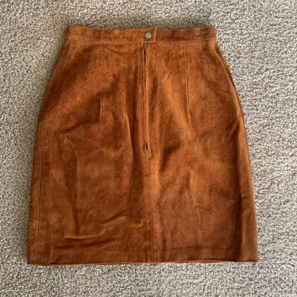 - Genuine Leather Suede Phoenix Outerwear Vintage Skirt Size Xsmall