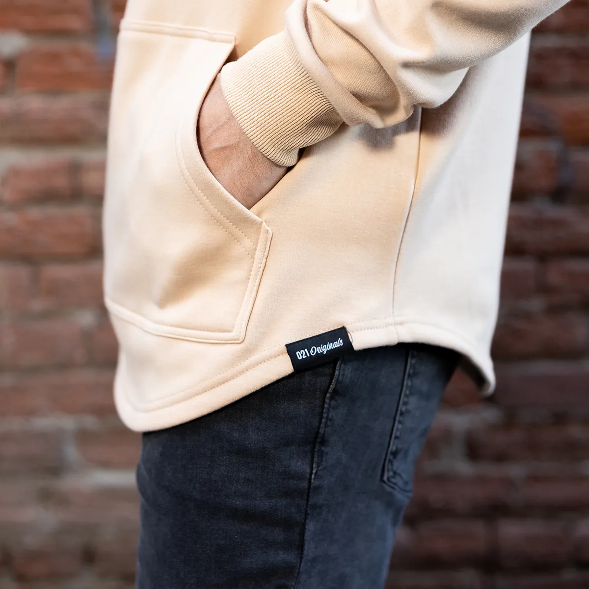 021 ESSENTIAL DROP CUT HOODIE - MOCHA