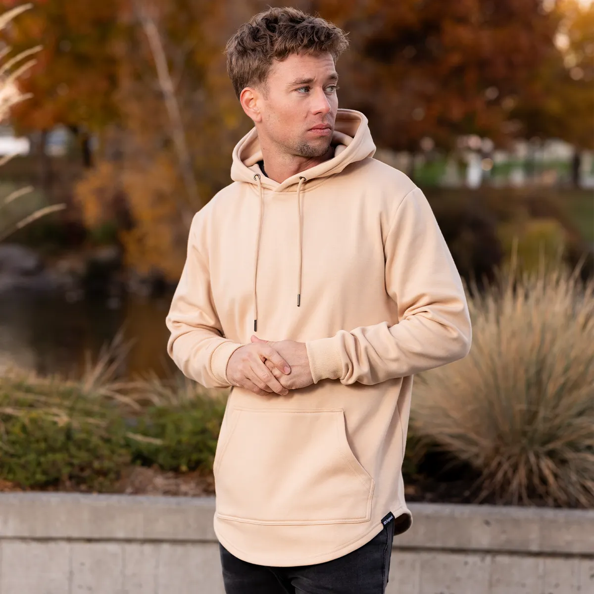 021 ESSENTIAL DROP CUT HOODIE - MOCHA