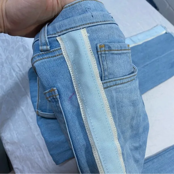 $278 Veronica Beard Carly 11&quot; Kick Flare Side Stripe High Rise Denim Jeans 28