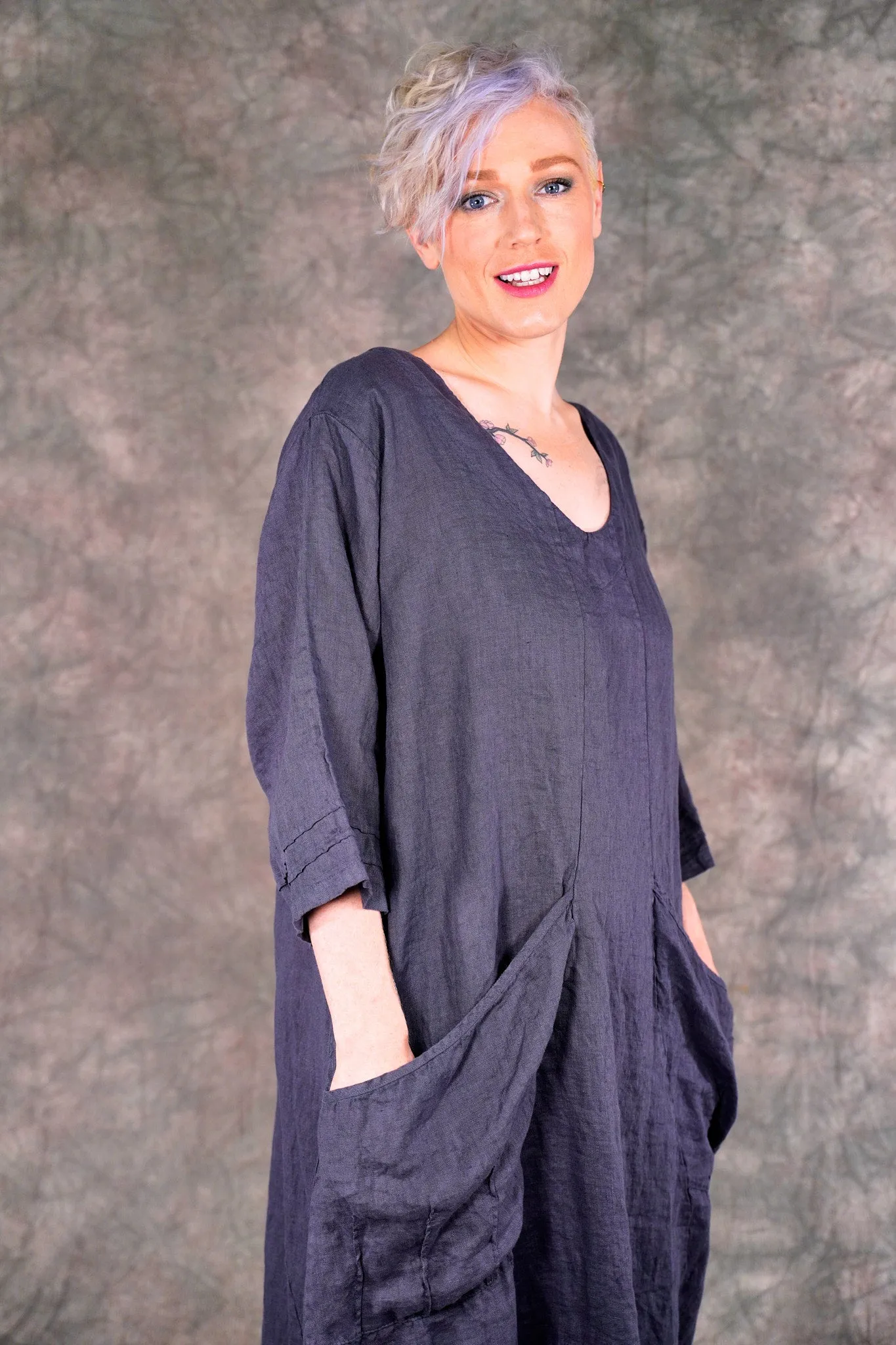 7237 Palette Maxi Dress Blackstone