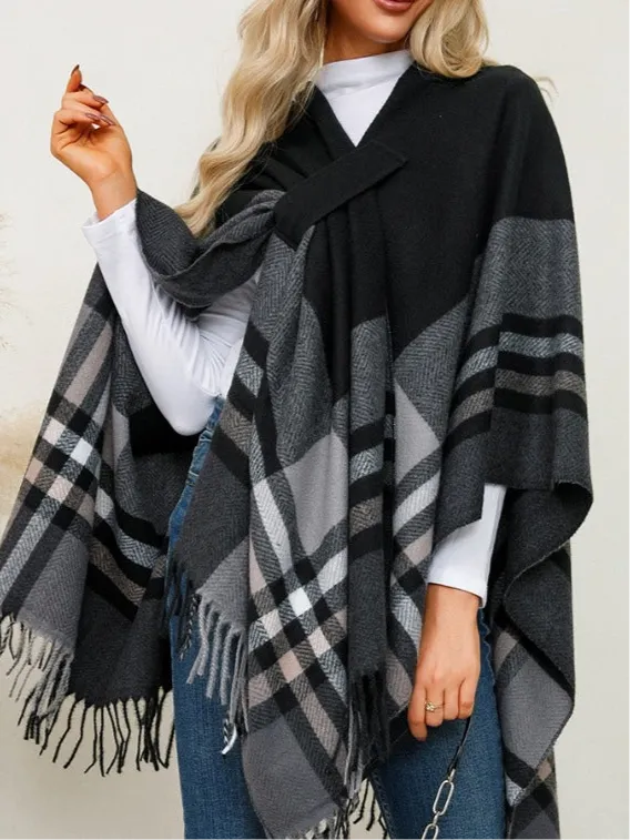 Adley Fringe Contrast Plaid Poncho