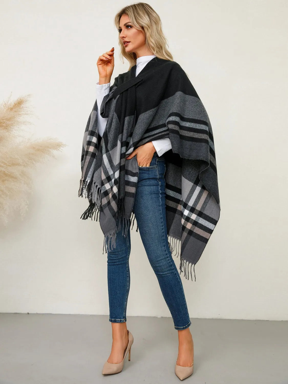 Adley Fringe Contrast Plaid Poncho