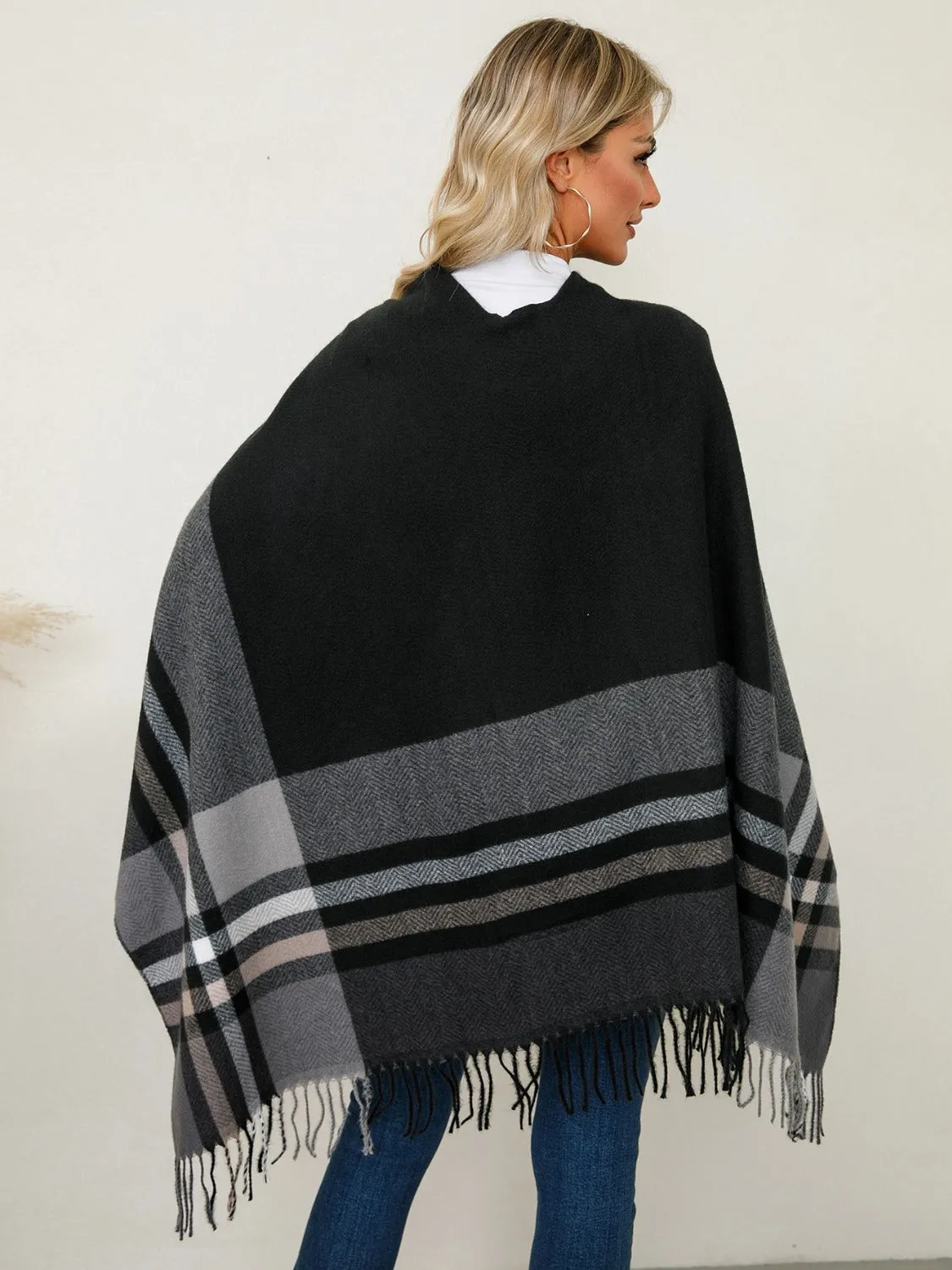 Adley Fringe Contrast Plaid Poncho