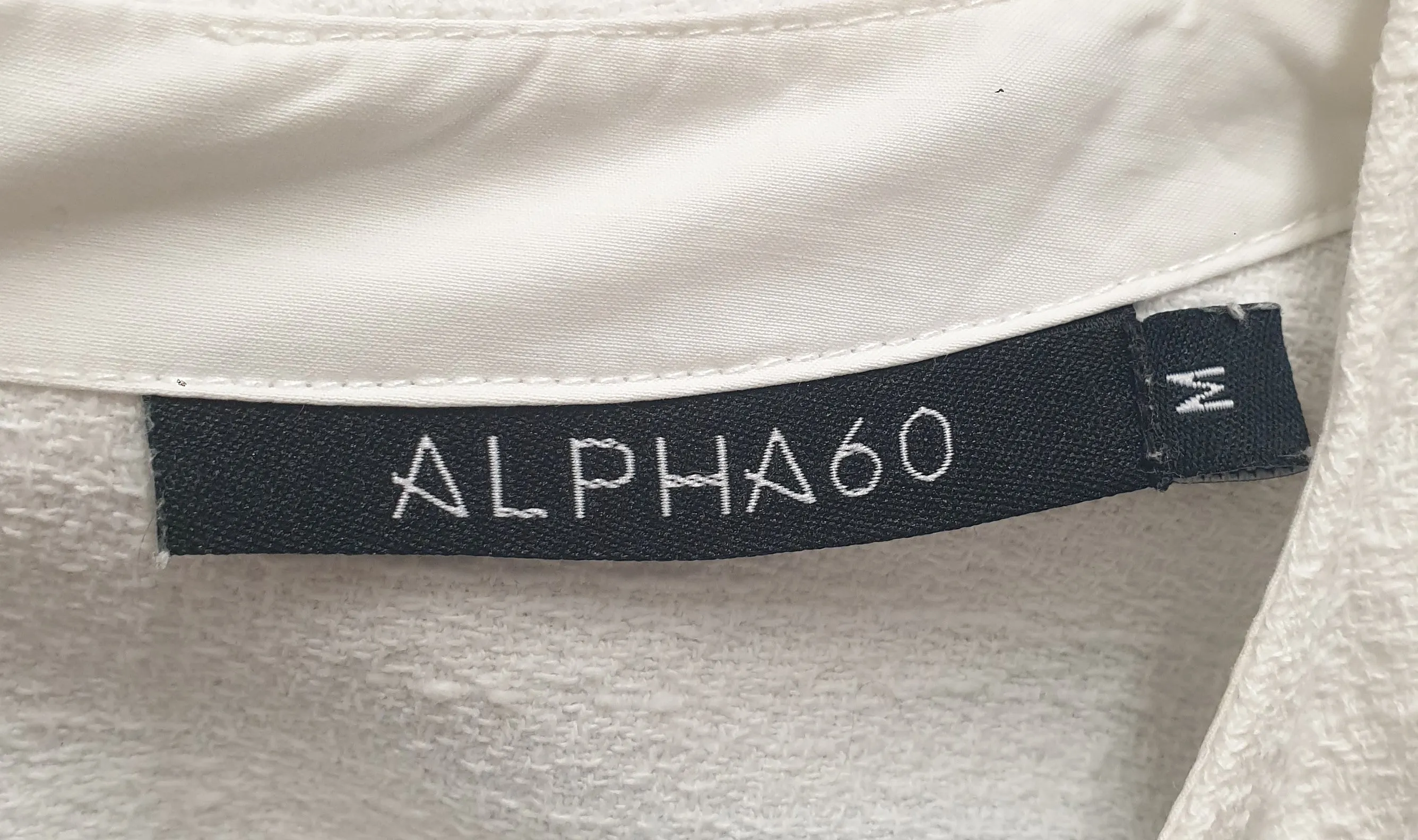 Alpha 60 white textured cotton top size M