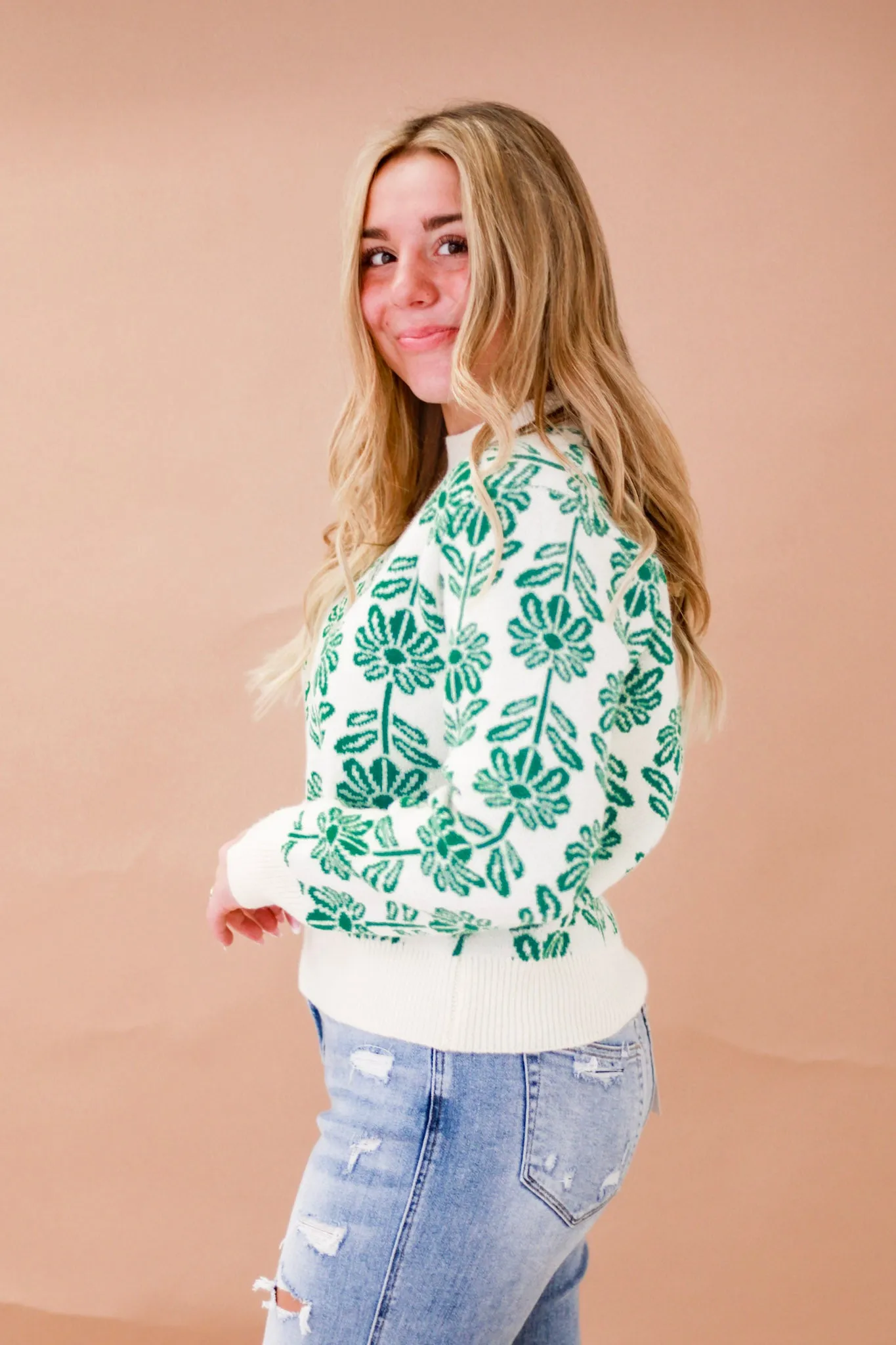 Amelia Lane Floral Patter Sweater in Green
