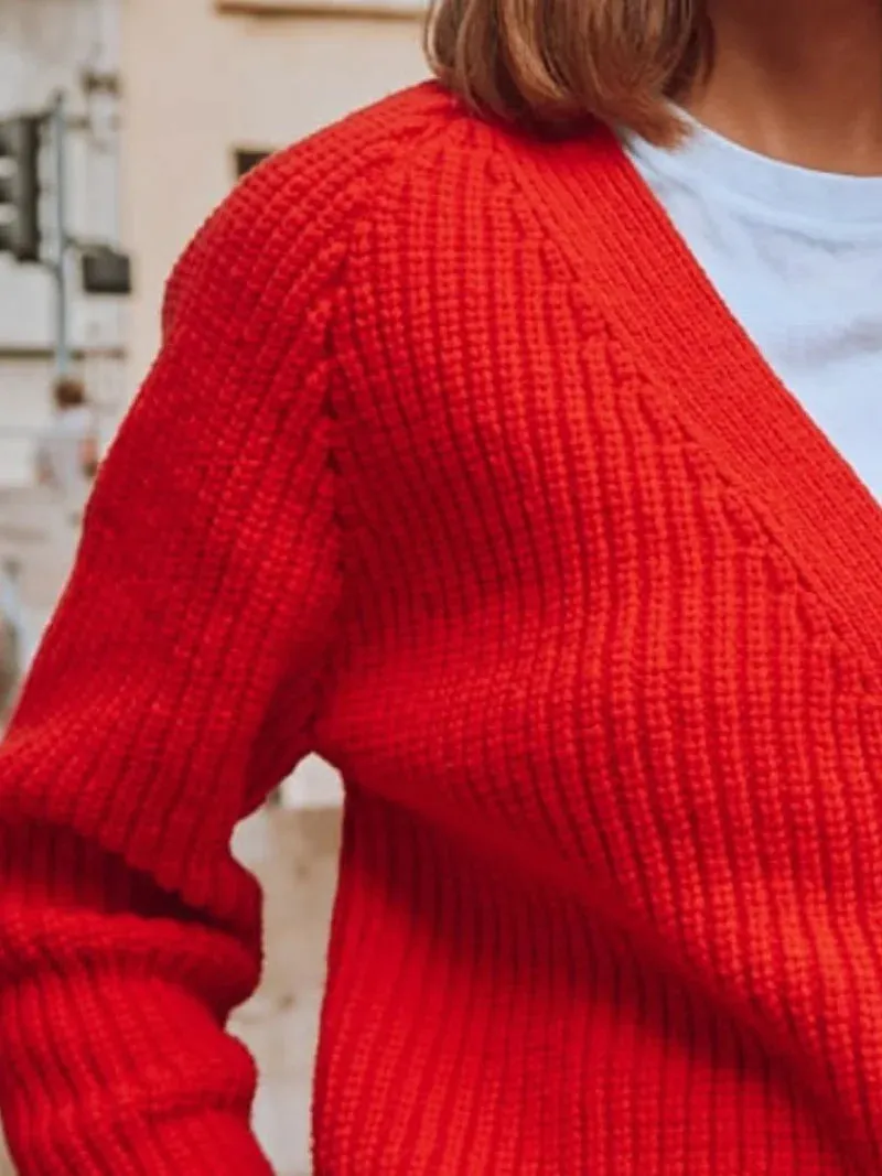 anna merino wool cardigan in red