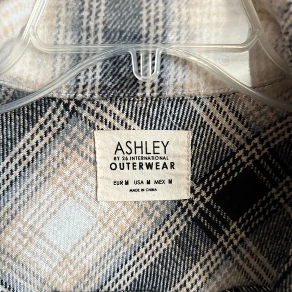 Ashley by 26 International Oversized Plaid Shacket Overcoat with Pockets Medium