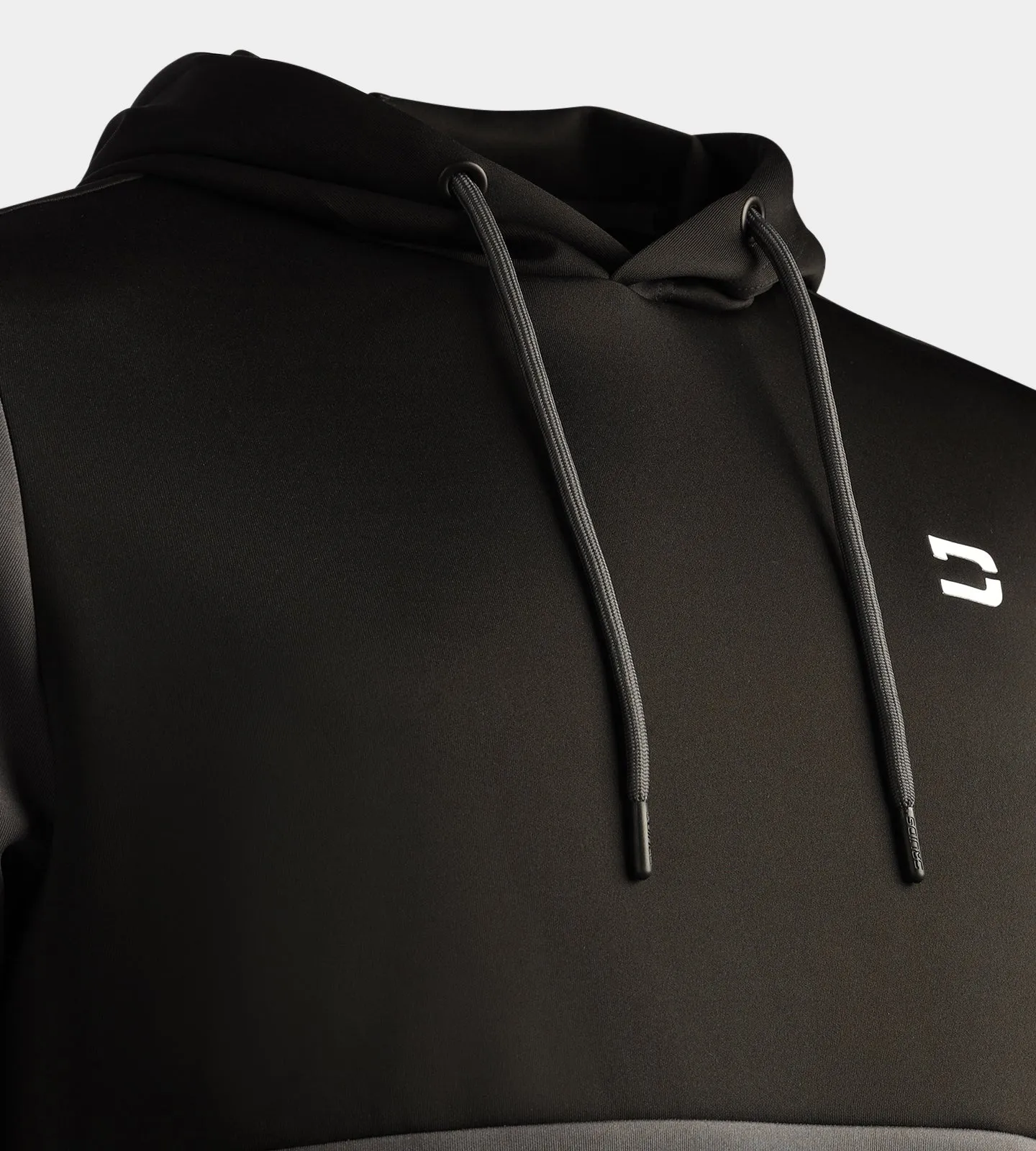 AUGUSTAS HOODIE - BLACK