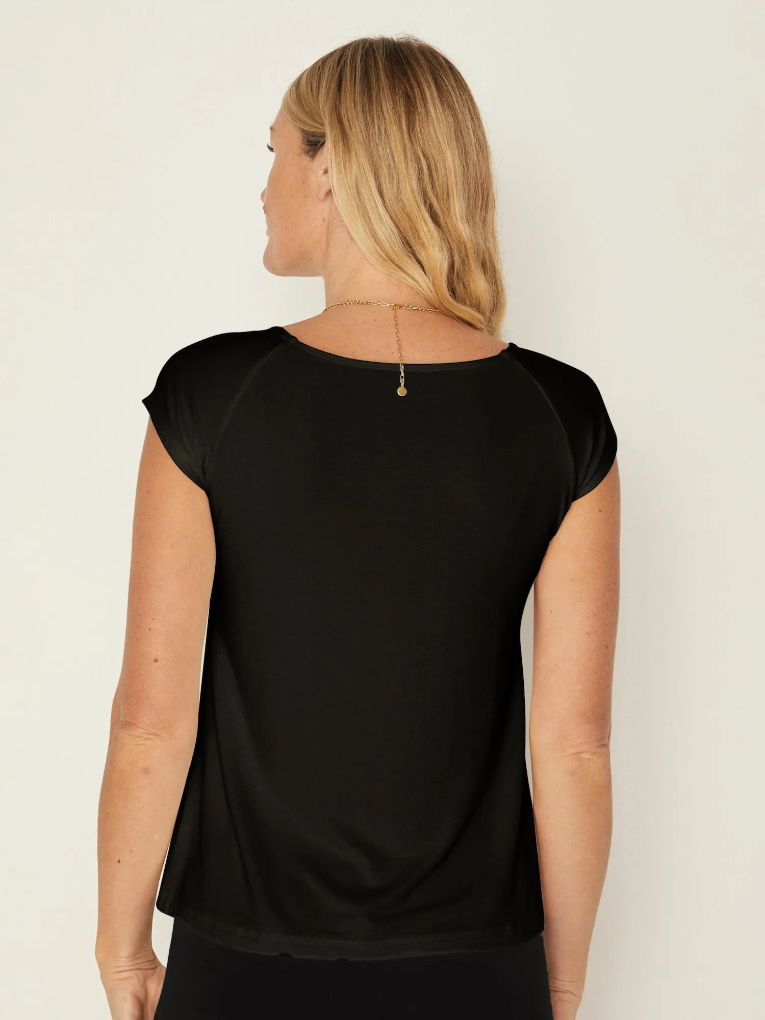 Bamboo Boat Neck T Shirt - Black