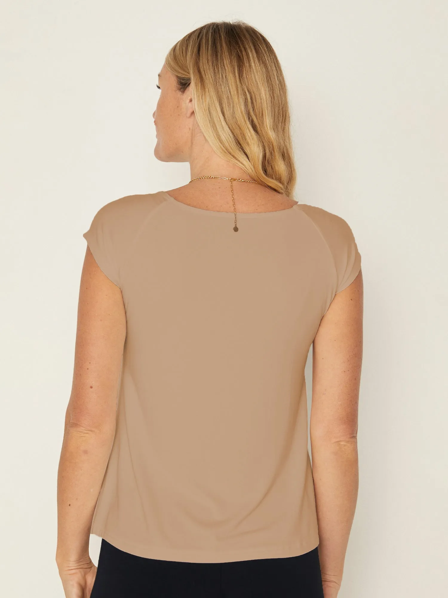 Bamboo Boat Neck T Shirt - Caramel