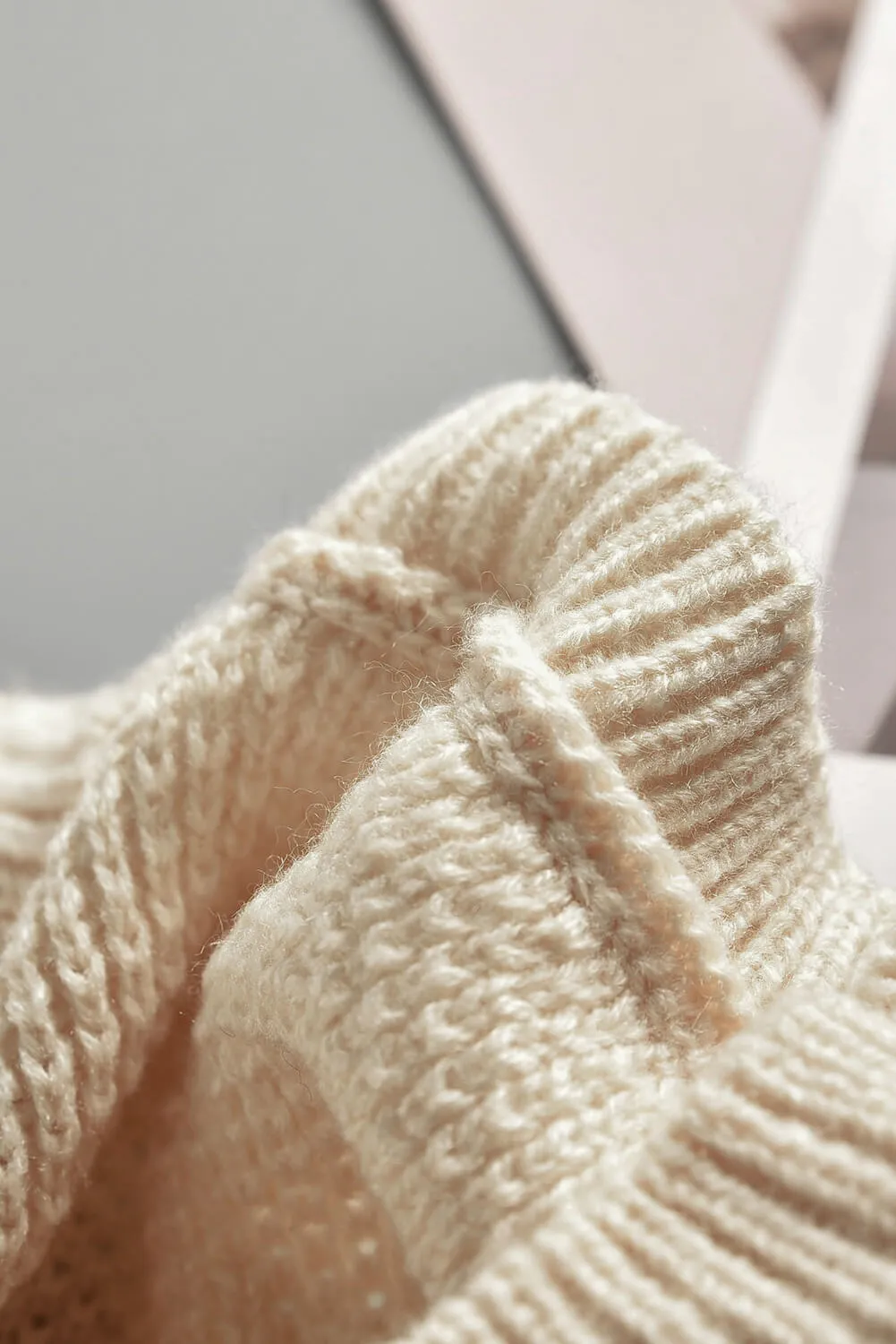Black Color Block Netted Texture Pullover Sweater