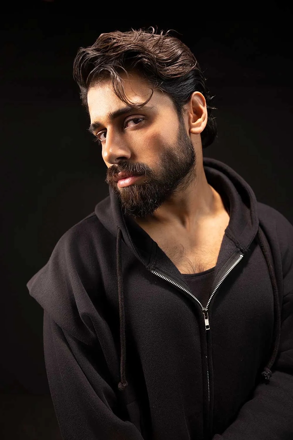 Black Cropped Pronounced Shoulder Hoodie