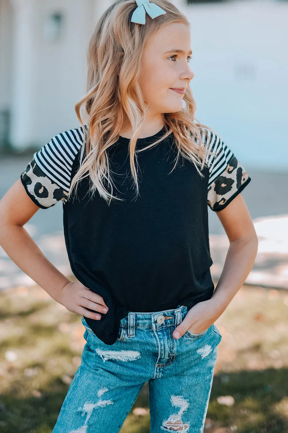 Black Girls’ T-shirt with Striped Leopard Sleeve