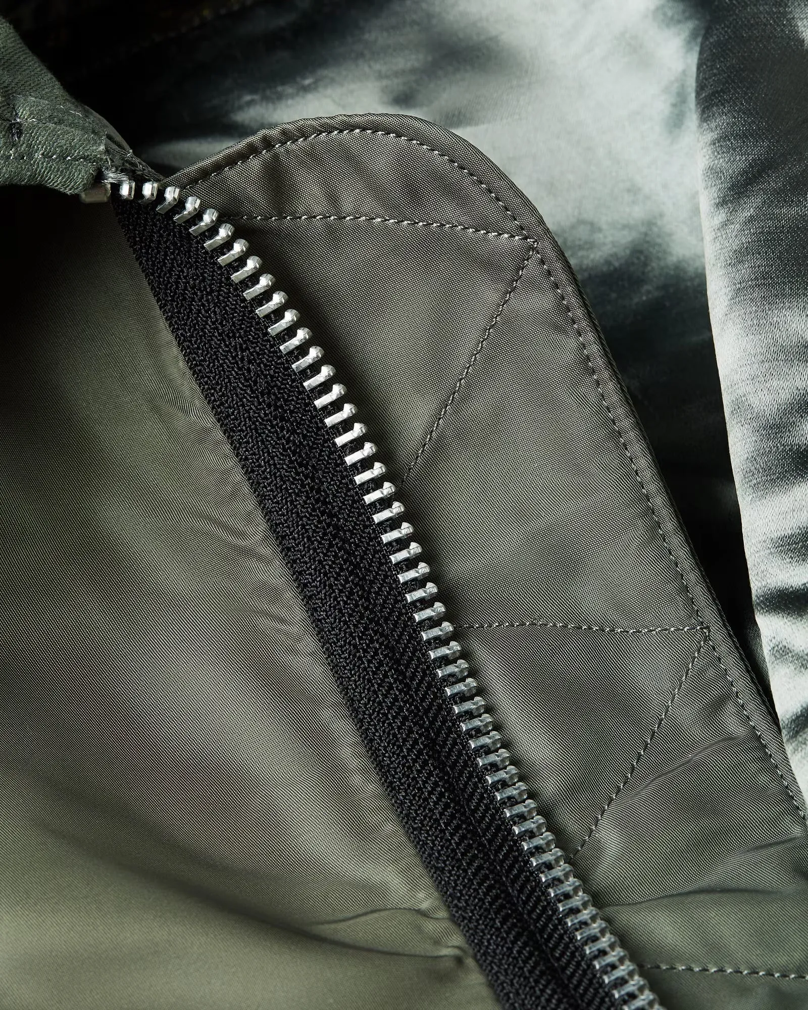 BM1-15 Flight Jacket Jennie Green