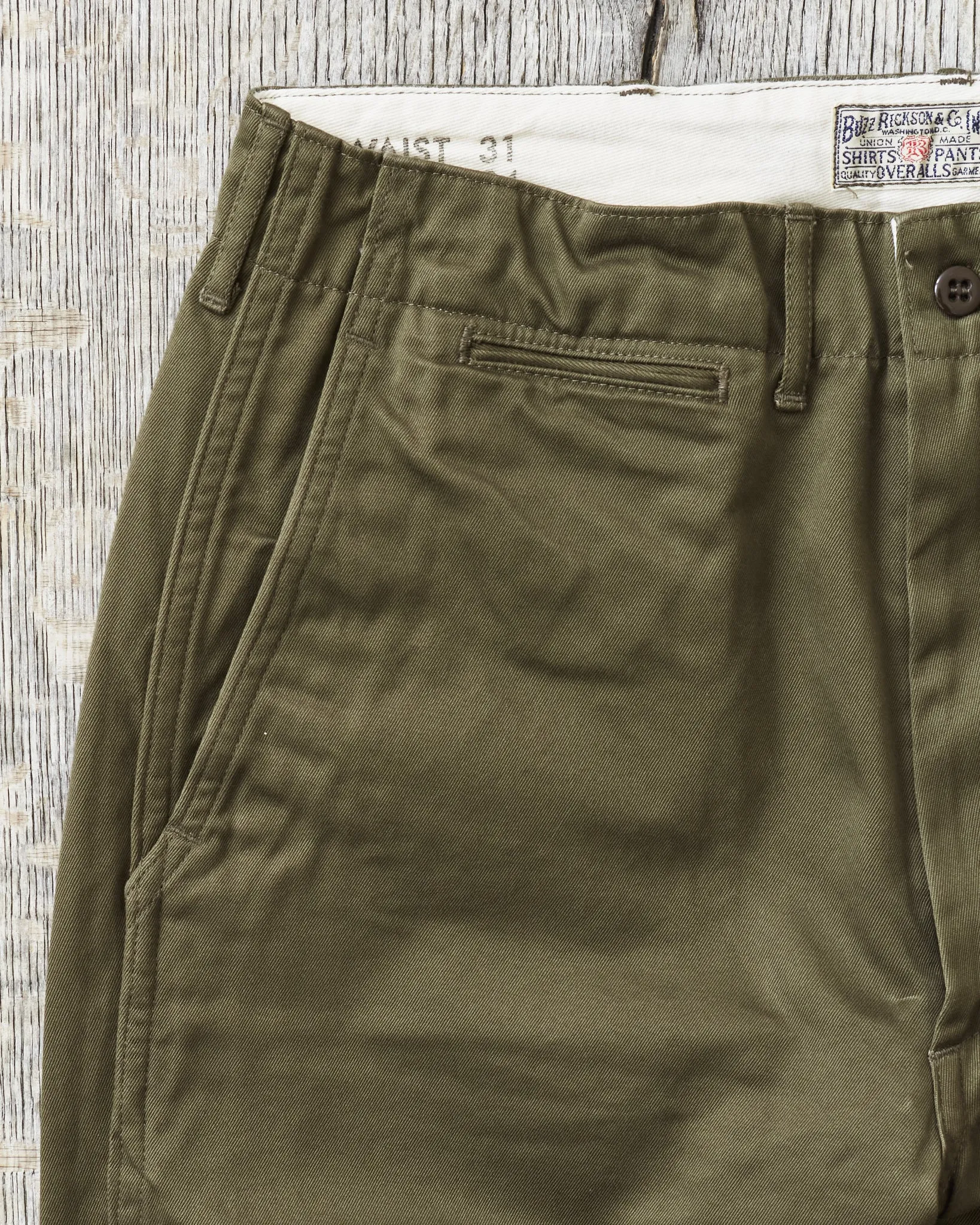 Buzz Rickson's Original Spec Chinos Olive One Wash BR40025A