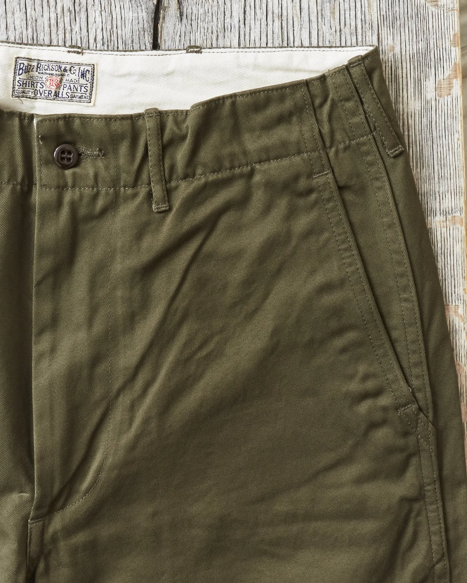 Buzz Rickson's Original Spec Chinos Olive One Wash BR40025A