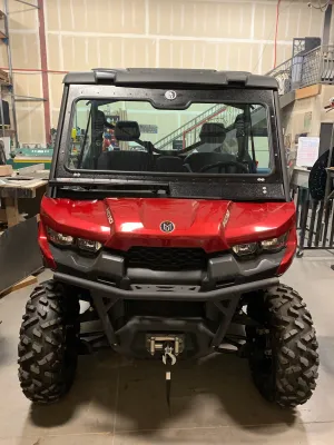 CANAM DEFENDER FRONT WINDSHIELD 2015 