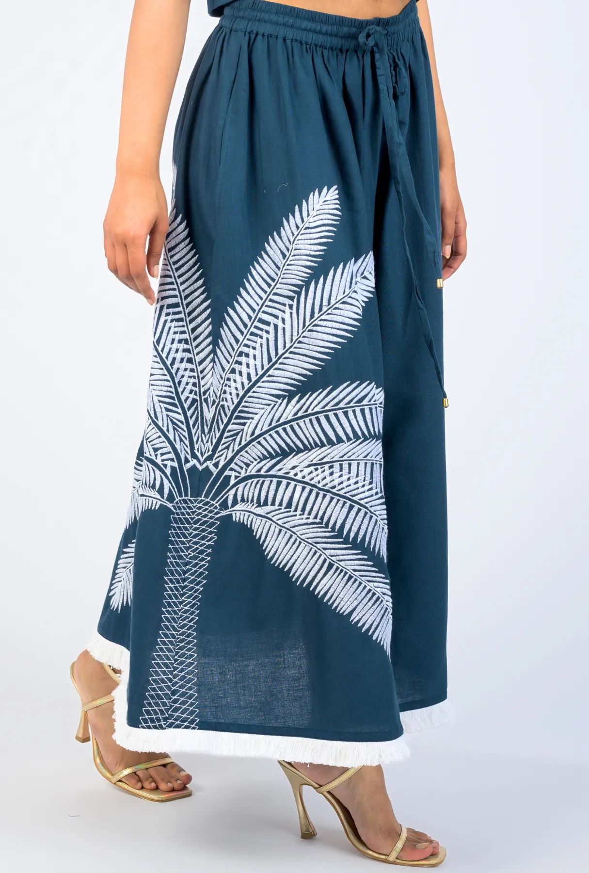 Catch My Drift Skirt – Under the Palms - Navy