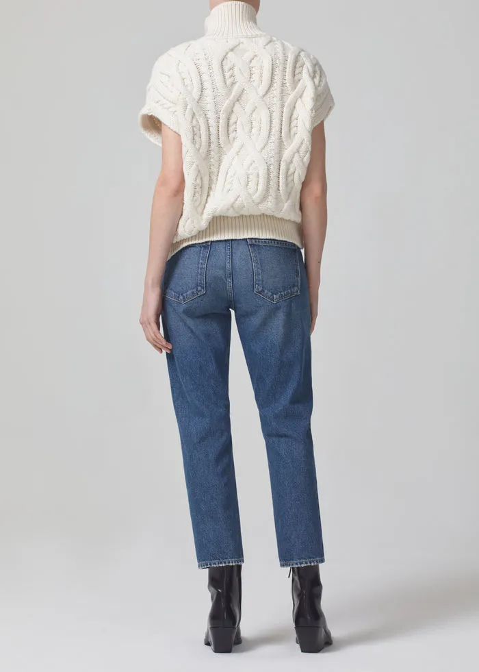 Charlotte Jean in Magnolia