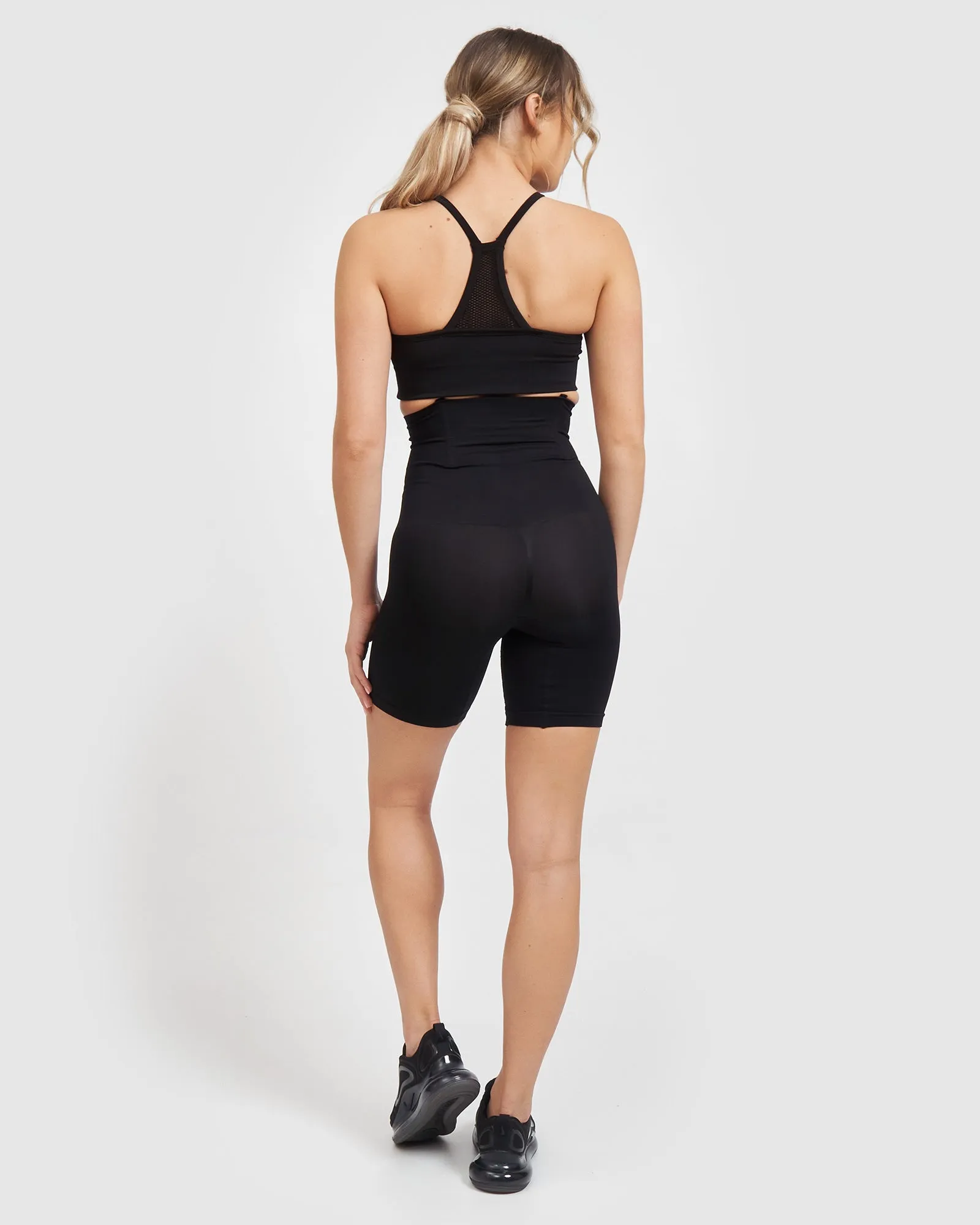 Core Trainer High Waist Midi Shorts Black