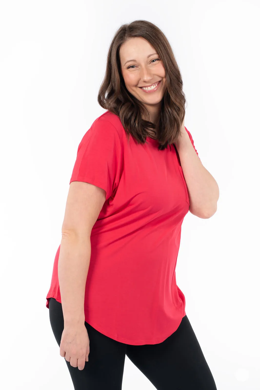 Crew Neck Pocket Tee