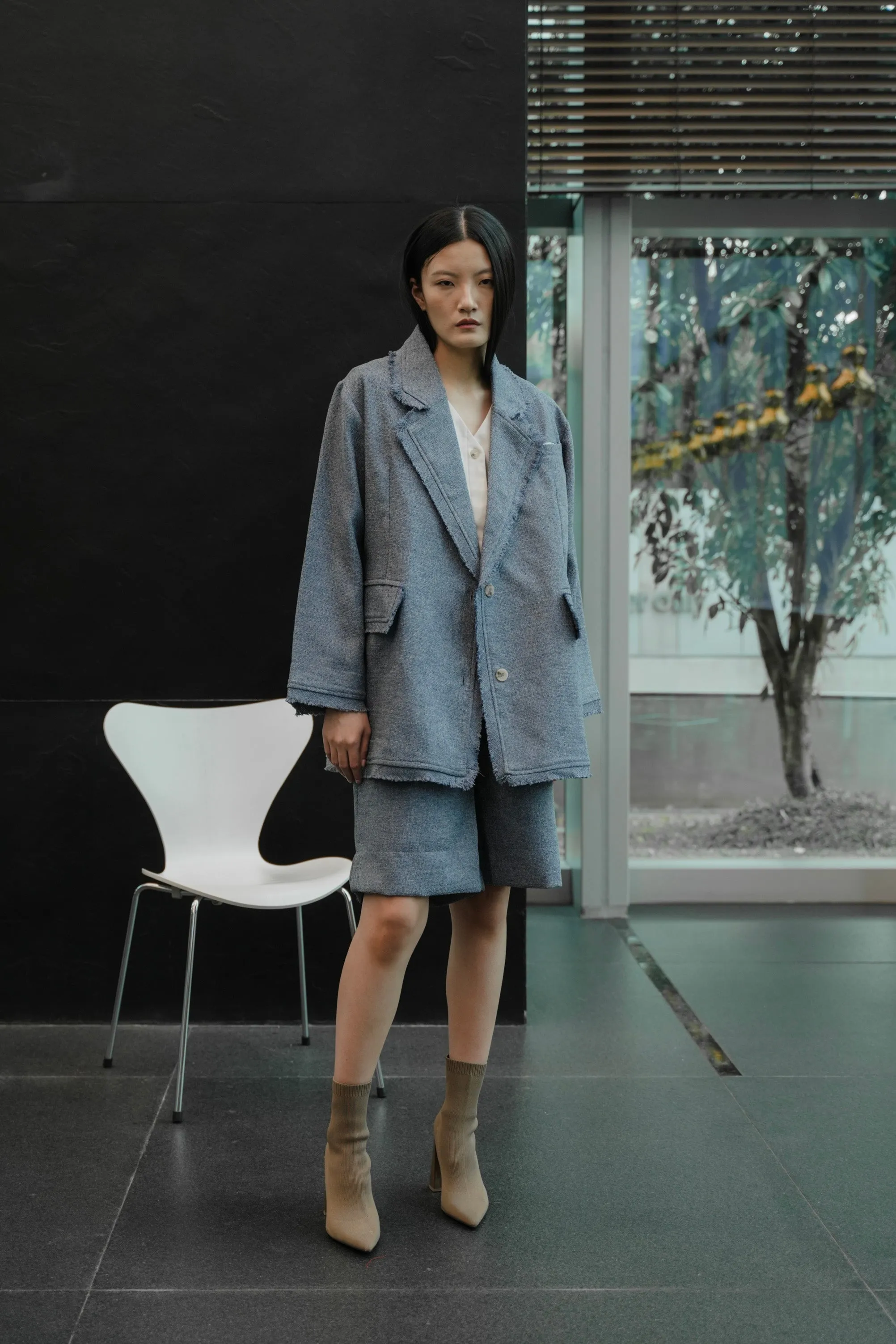 ELXIEL TWEED BLAZER IN PANSY BLUE
