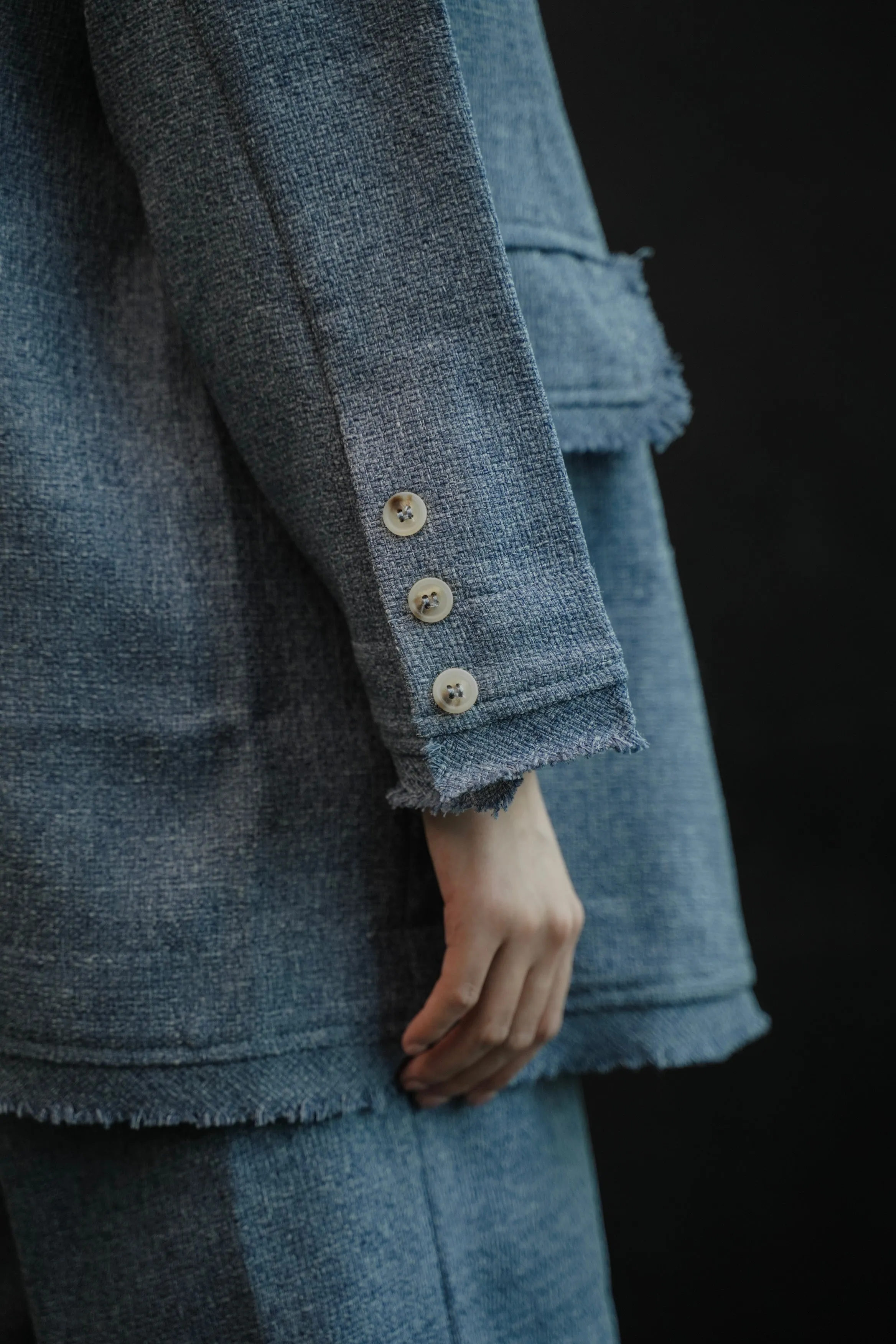 ELXIEL TWEED BLAZER IN PANSY BLUE