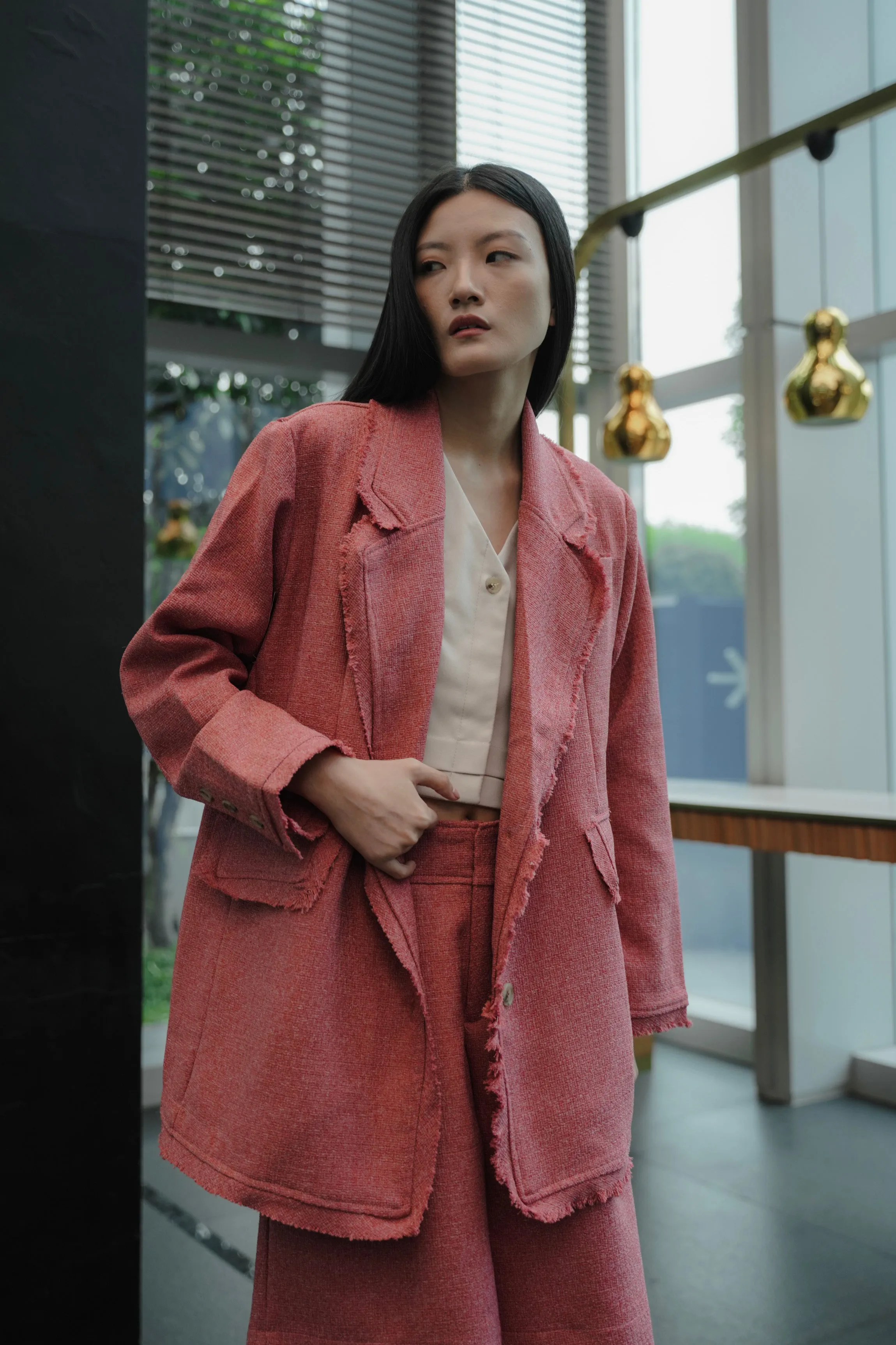 ELXIEL TWEED BLAZER IN POPPY LILY