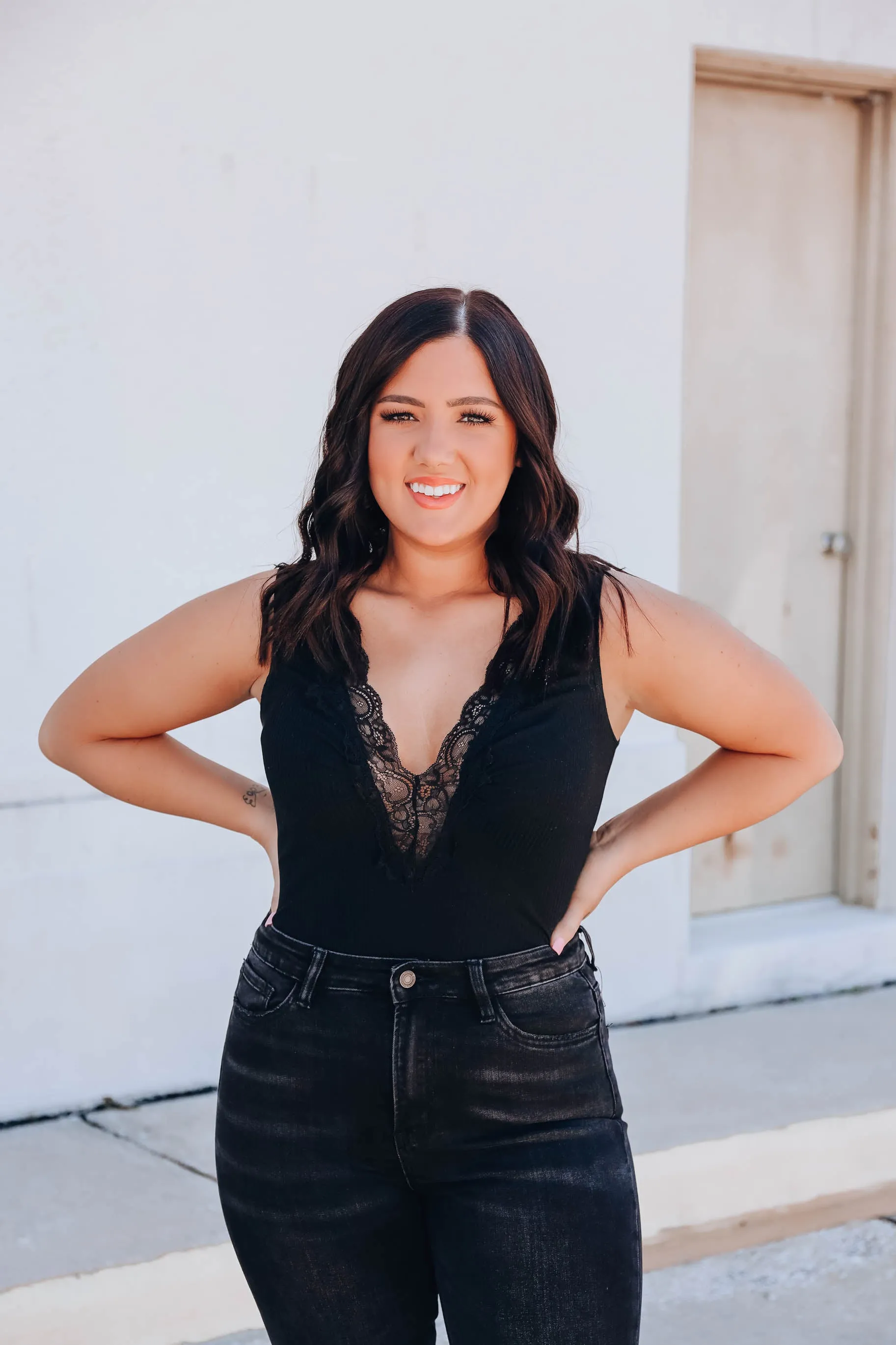Georgian Lace V-Neck Bodysuit - Black