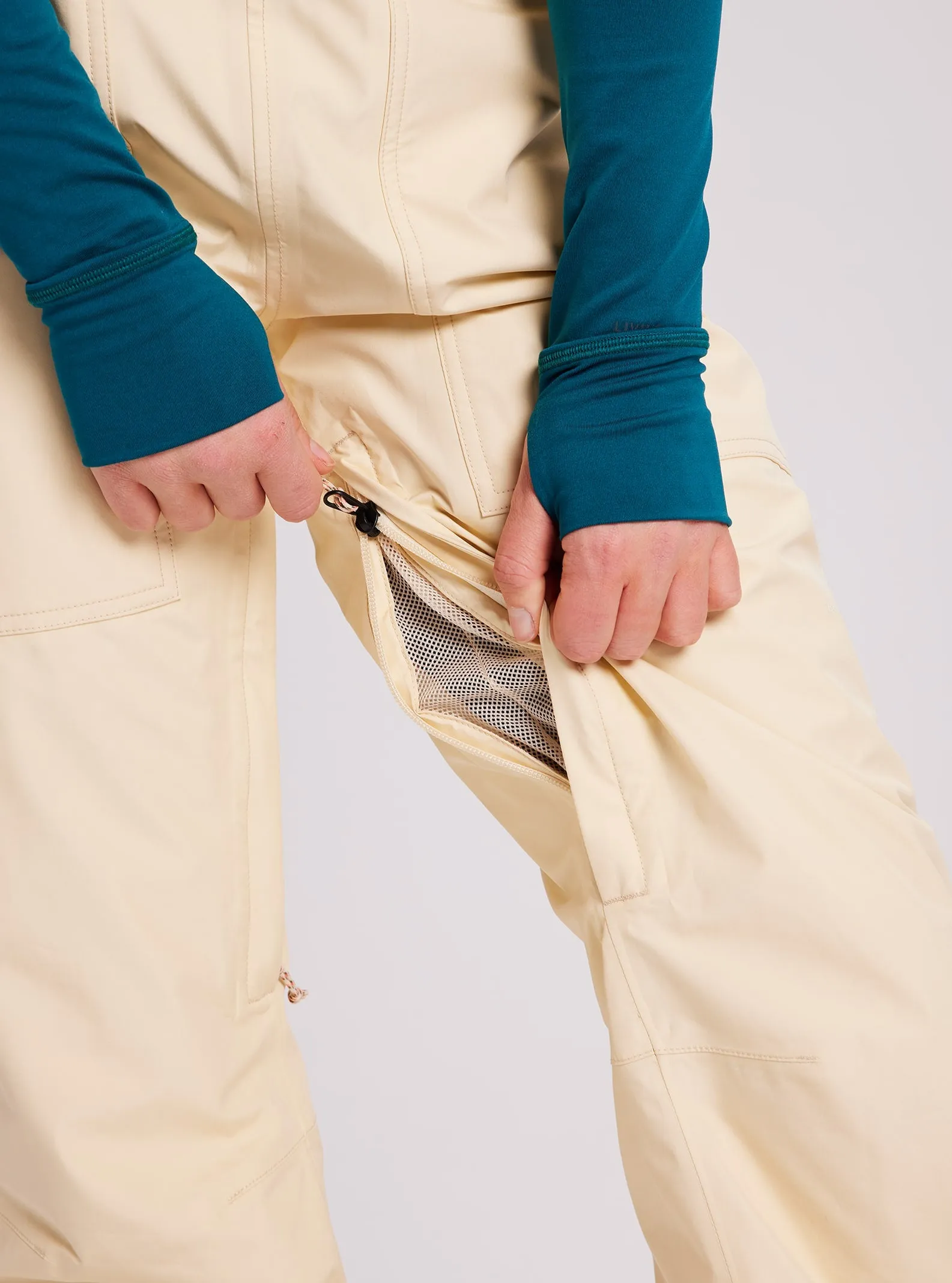 GORE-TEX Avalon Bib Snowboard Pant 2022
