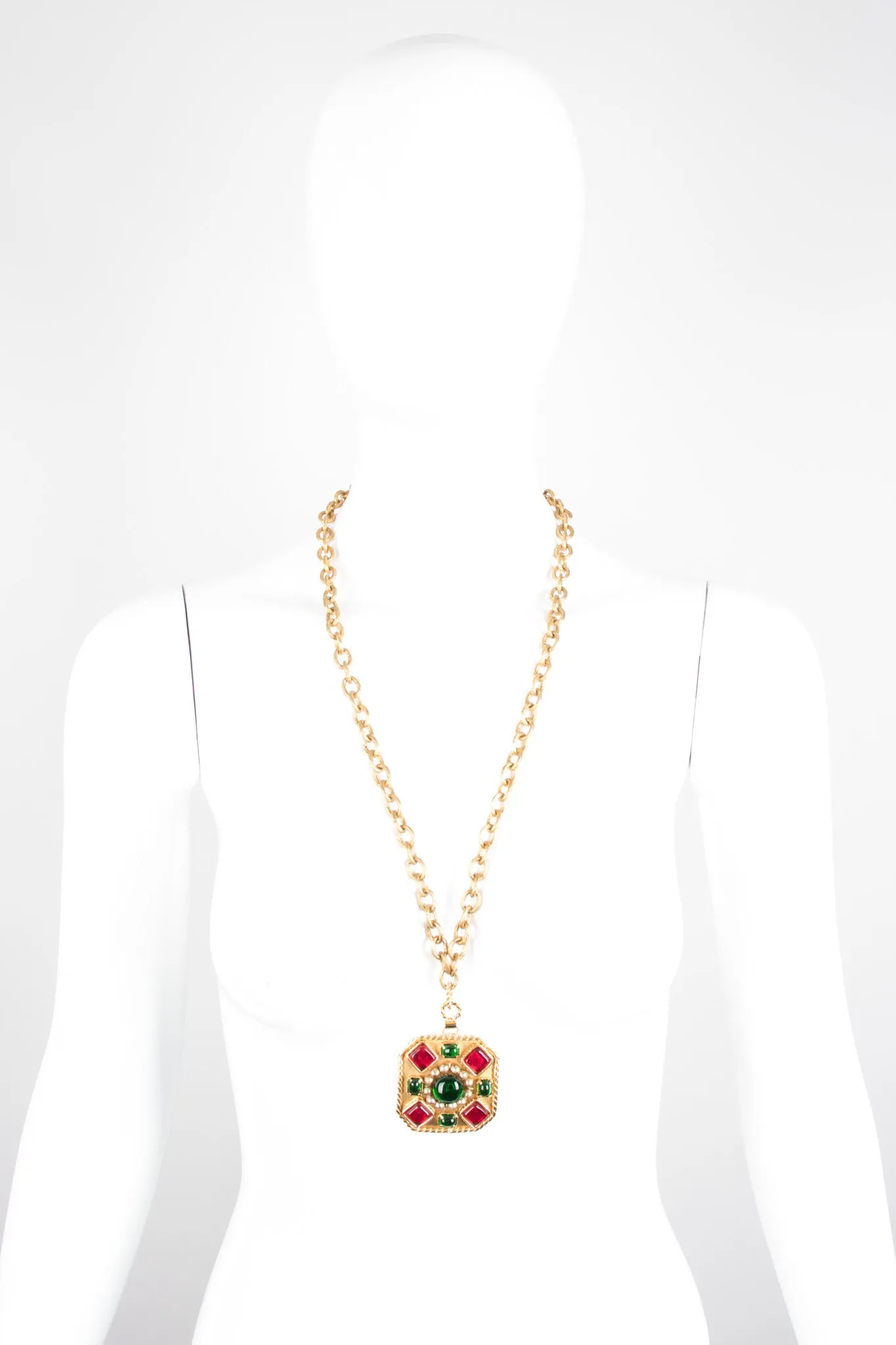 Gripoix Medallion Pendant