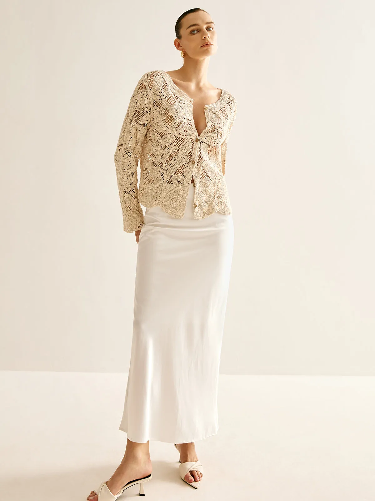Hollow Button Plisse Cardigan