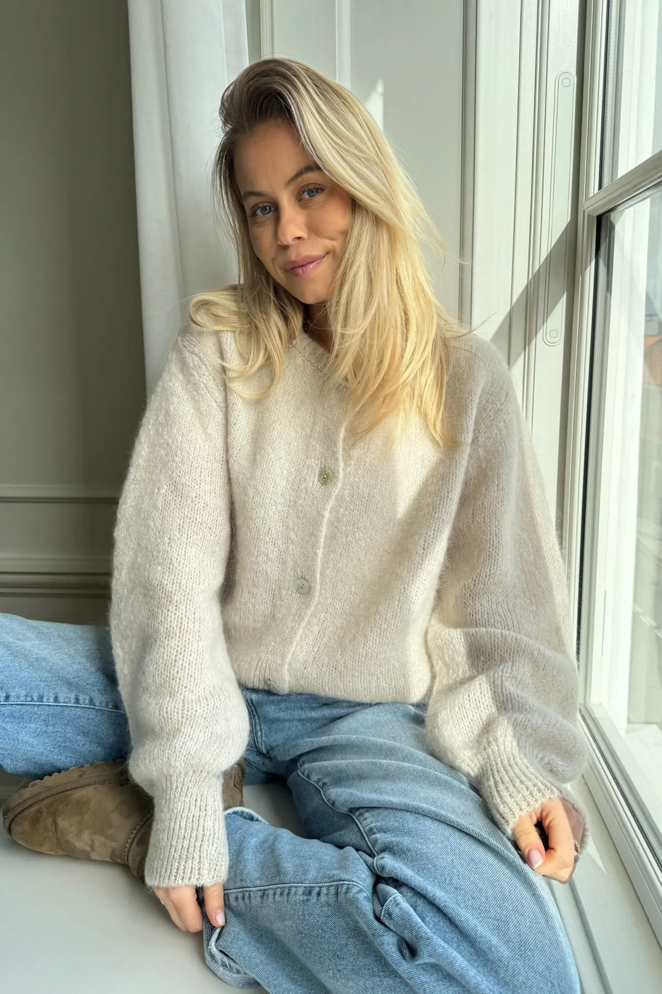IdaIC Cardigan (Forudbestilling lev. uge 10) - Beige