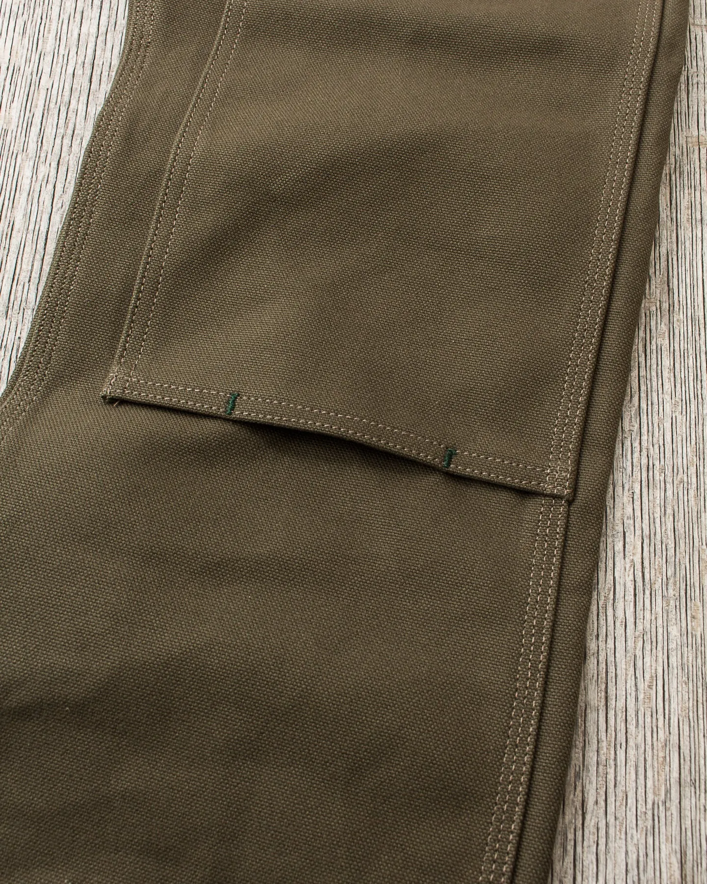 Indigofera Wendell Pants Smithson Canvas Desert Moss