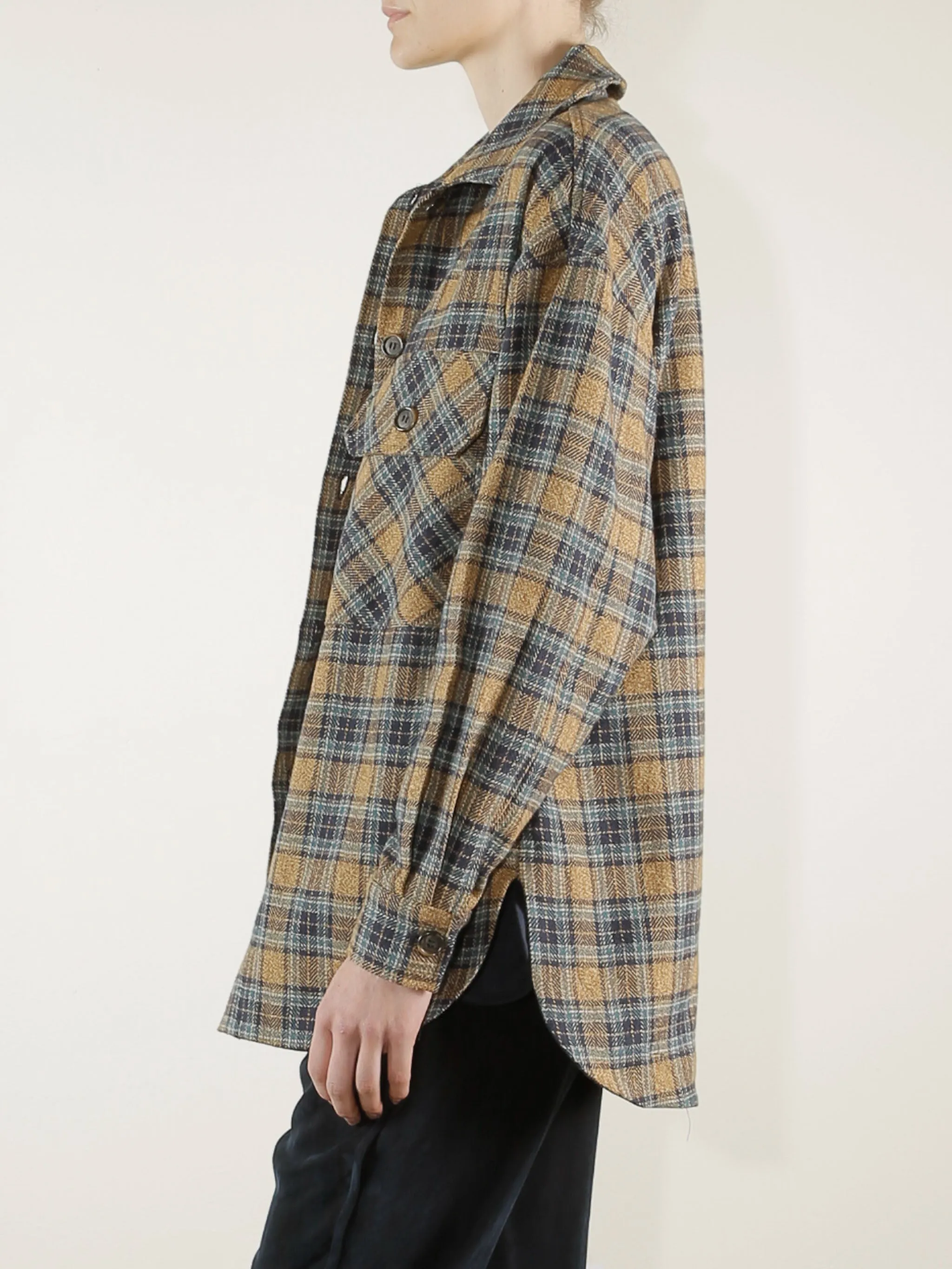 Laura Oversized Shirt Jacket in Plaid - Night/Wheat