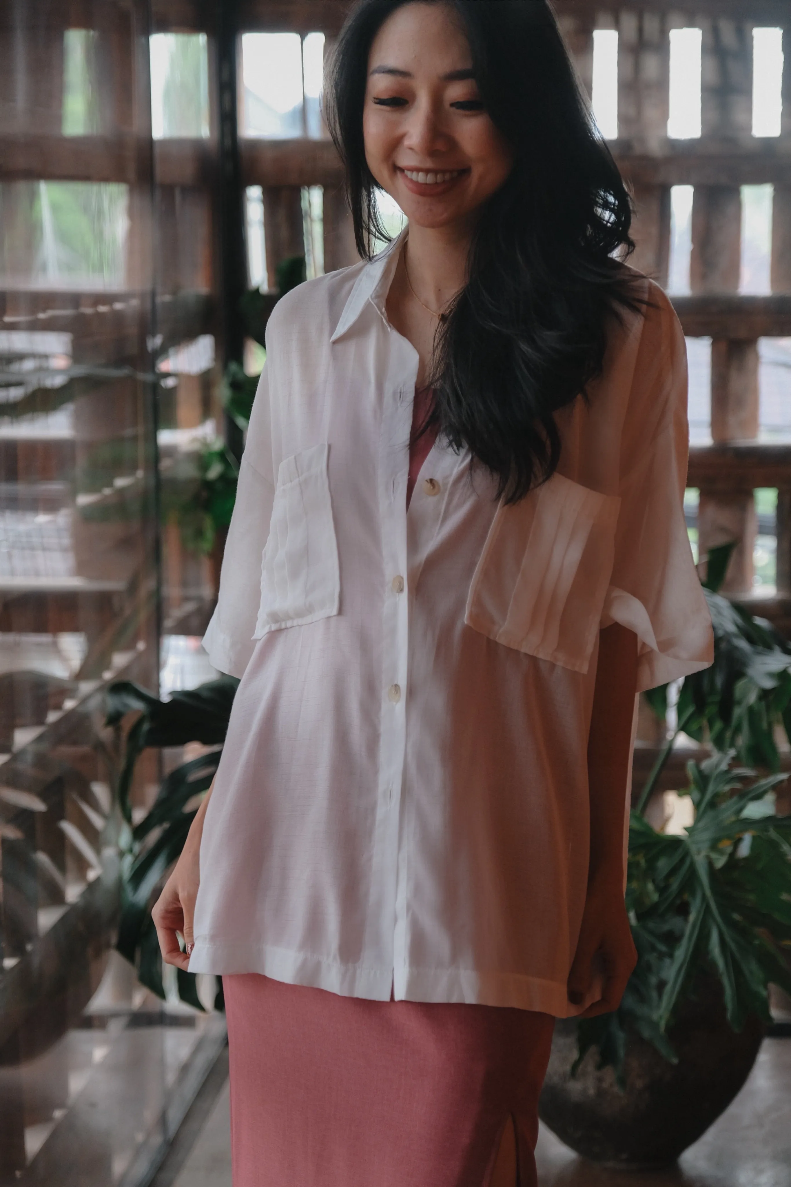 LEISURE TOP IN FROSTY WHITE