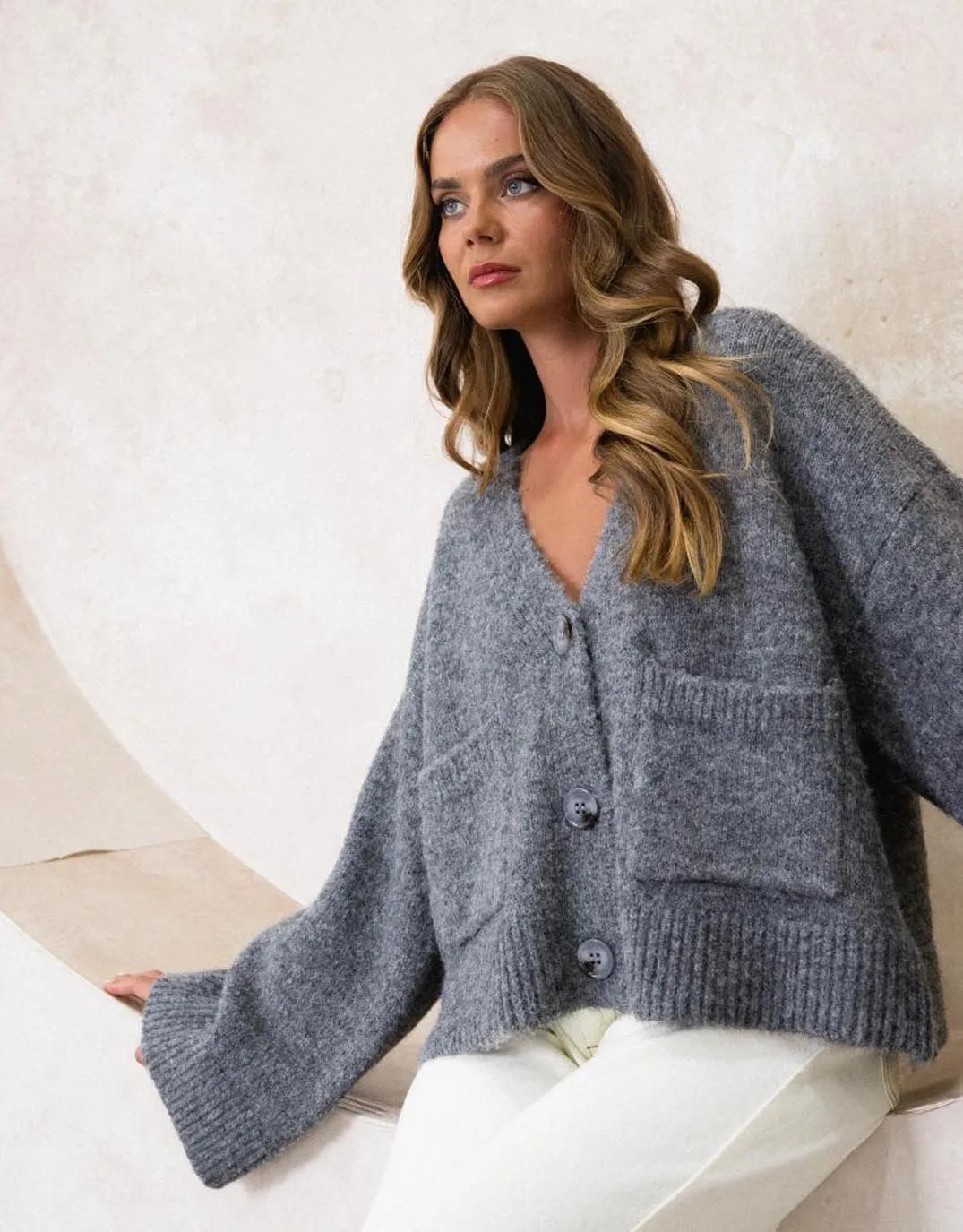 Lila Chunky Oversized Cardigan - Charcoal