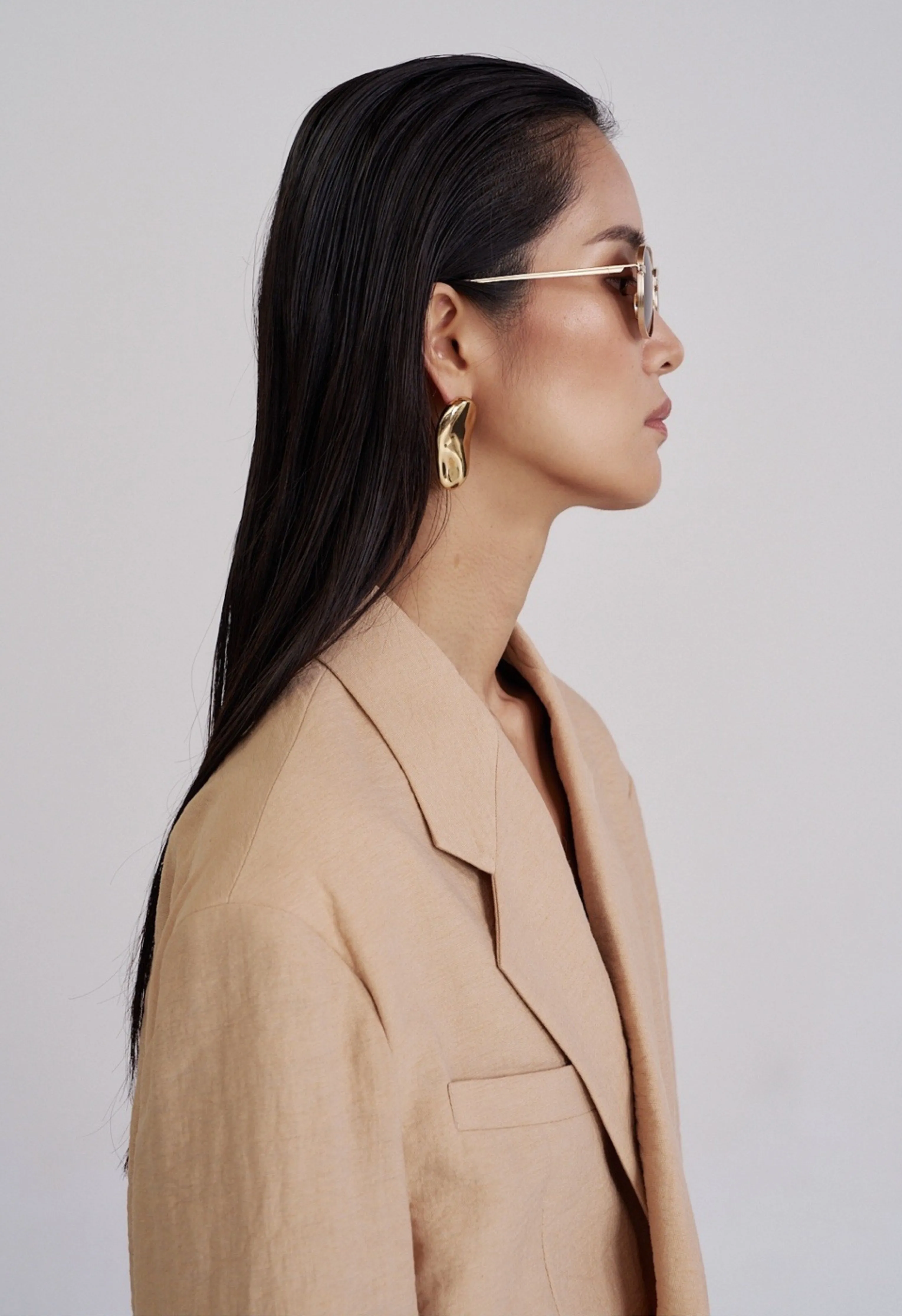 Linen Blazer in Tan