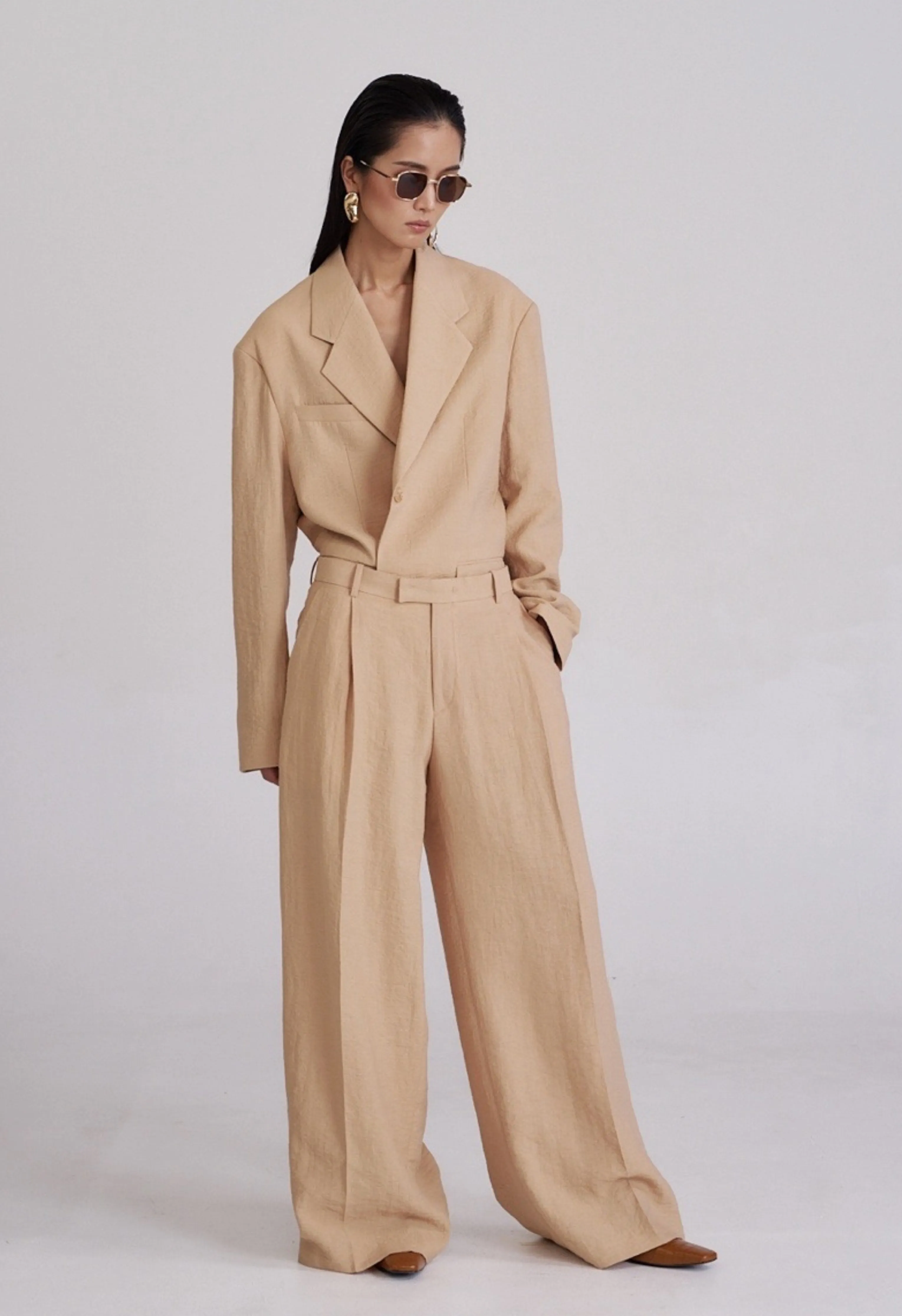 Linen Blazer in Tan