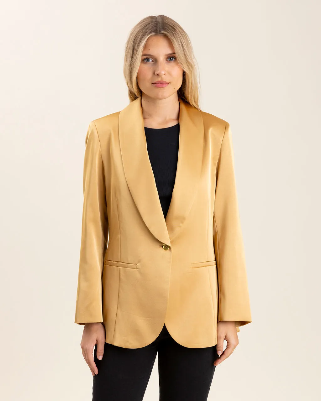 LIZA BLAZER