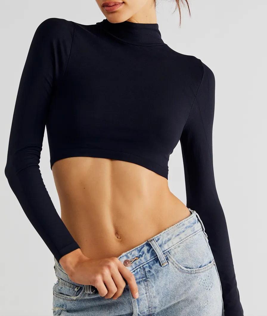Long Sleeve Seamless Turtleneck Crop Top