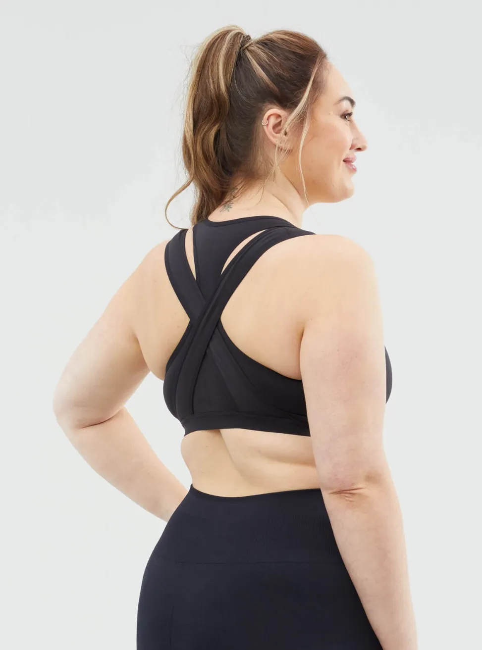 Lotus Hands-Free Pumping & Nursing Bra