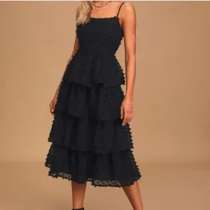 Lulu's Women's Flirting with You Black Tiered Pom Pom Midi Dress Size Small NWT