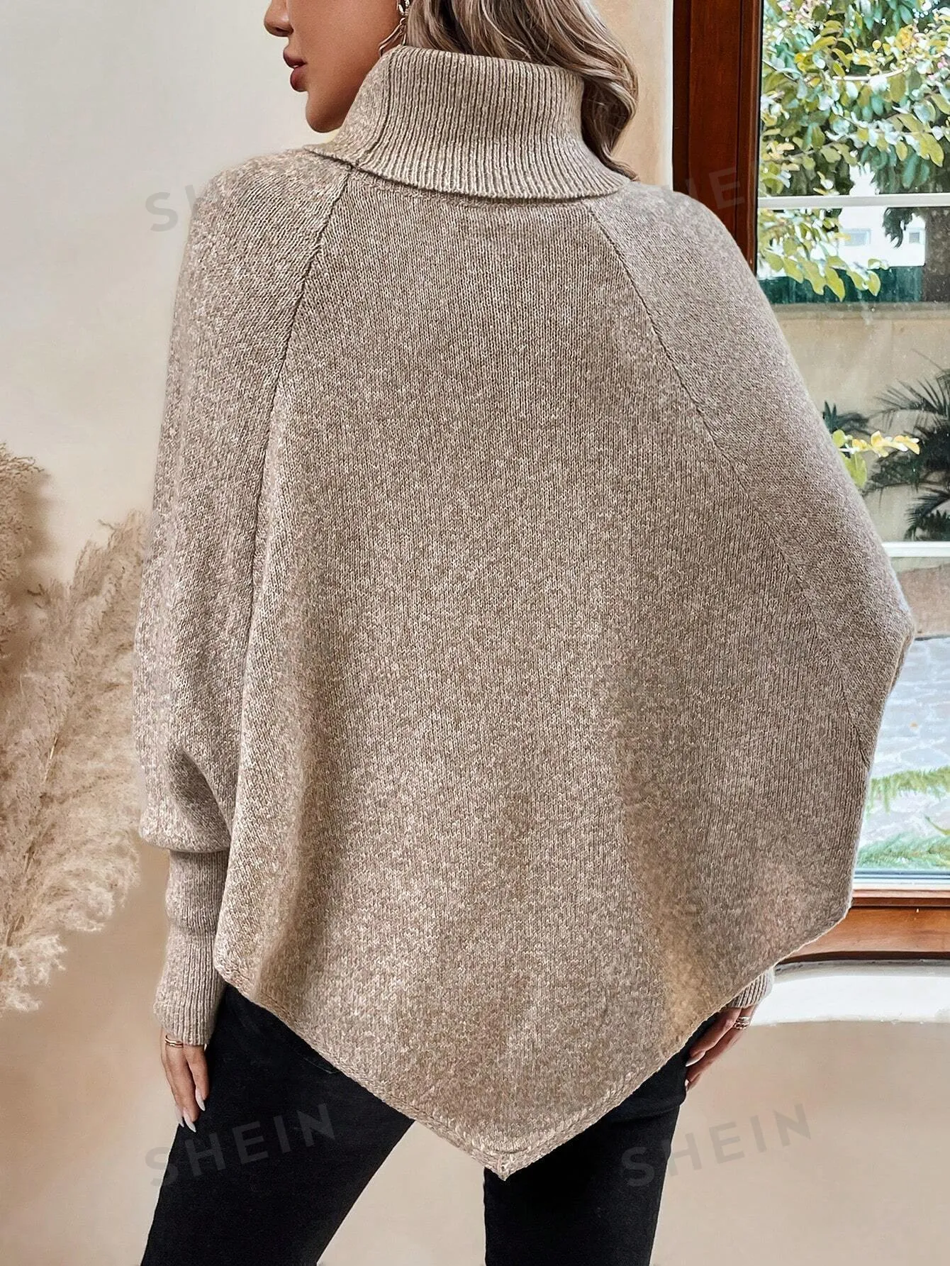 LUNE Button Detail Turtleneck Casual Women's Sweater