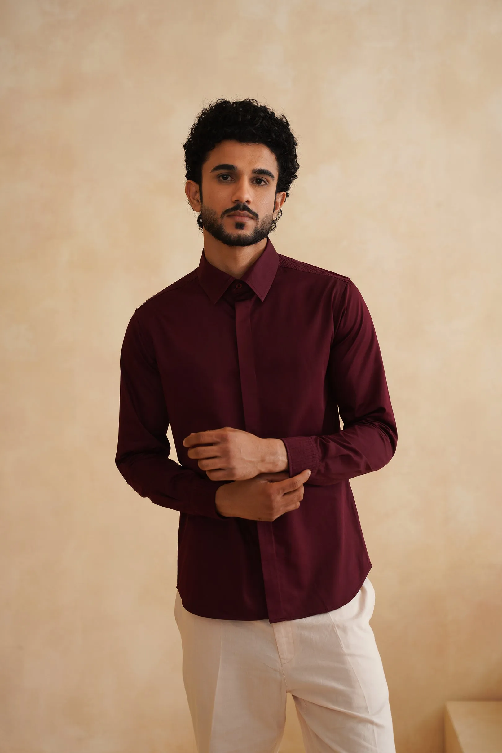 Magic wine tucks mens shirt