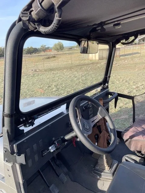 MAHINDRA ROXOR FRONT WINDSHIELD 2018 