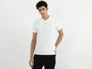 Men Textured Mandarin Collar T-Shirt