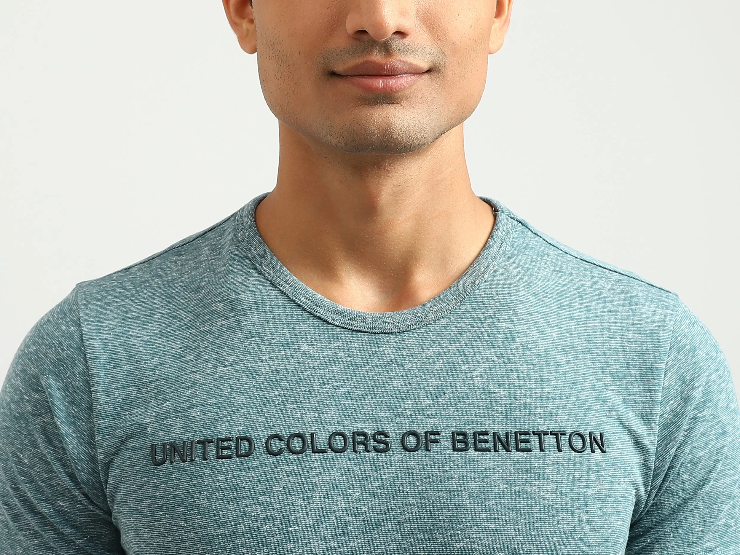 Men Textured Round Neck T-shirt
