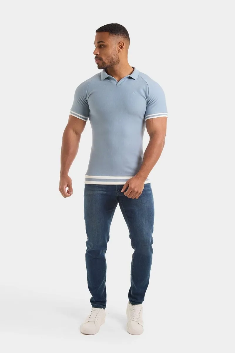 Muscle Fit Short Sleeve Retro Open Collar Polo in Blue/White